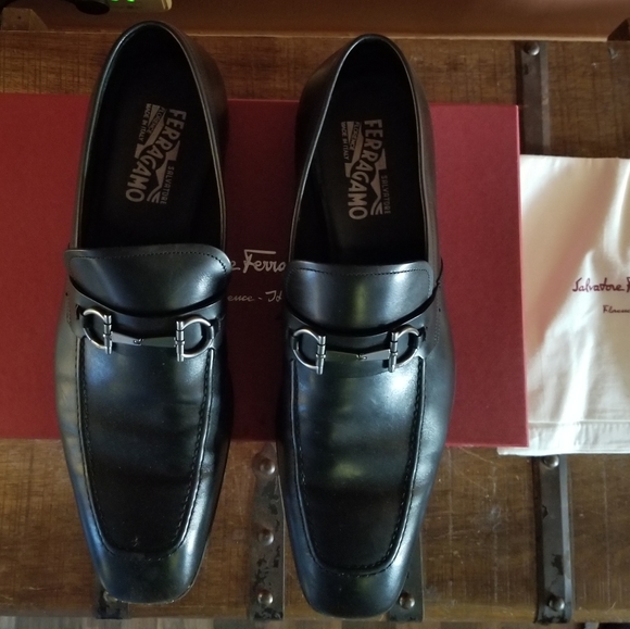 Salvatore ferragamo pompei main image 4